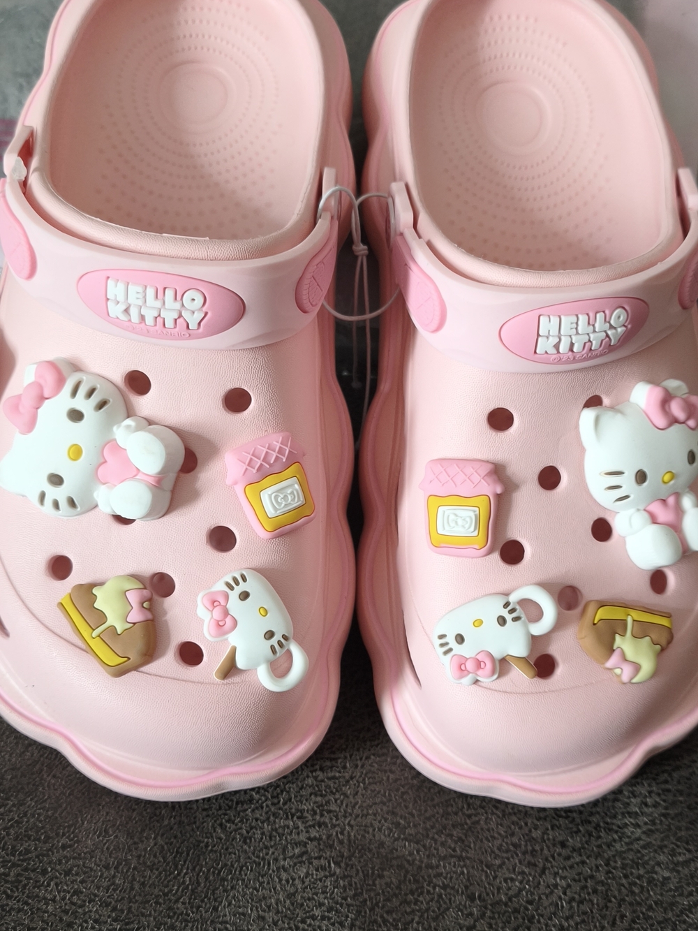 Sanrio Hello Kitty Pink Kids Clog Sandals with Charms